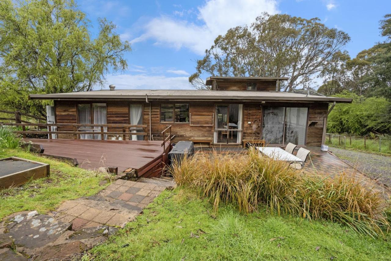 Mole Creek Cabins エクステリア 写真